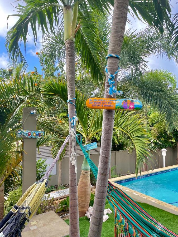 Hibiscus Beach House Jan Thiel エクステリア 写真