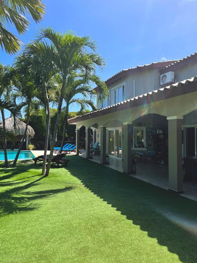 Hibiscus Beach House Jan Thiel エクステリア 写真