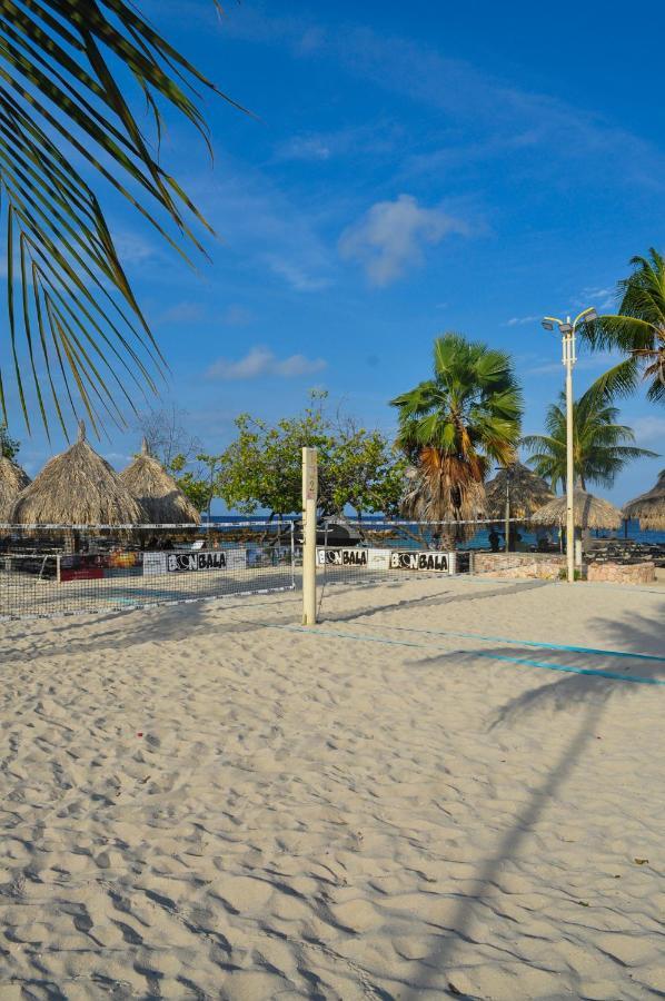 Hibiscus Beach House Jan Thiel エクステリア 写真