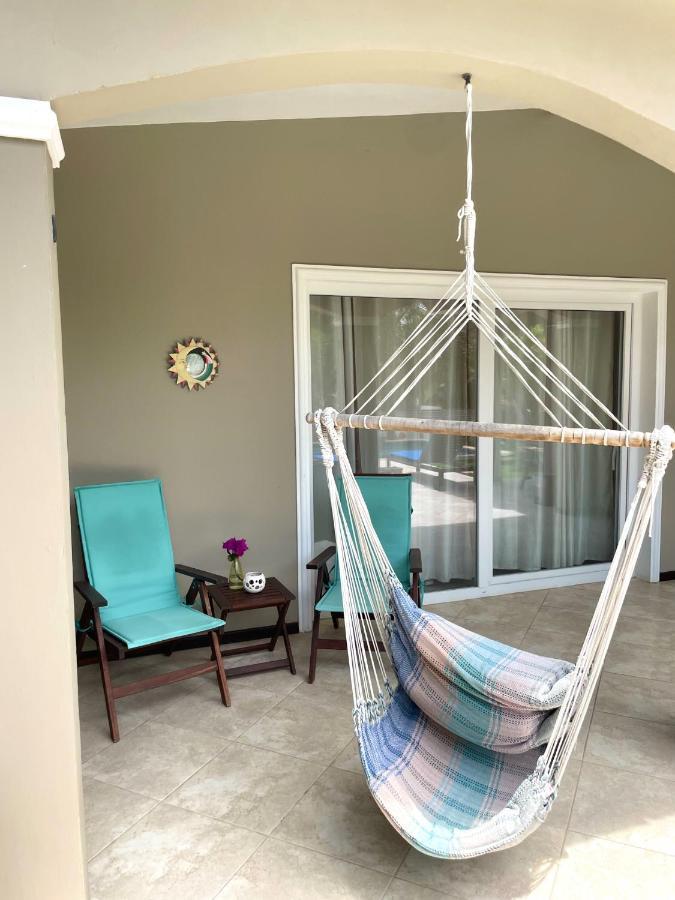 Hibiscus Beach House Jan Thiel エクステリア 写真